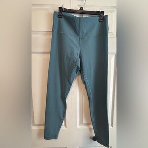 Lululemon wonder under Teal Leggings